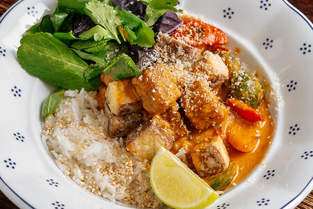 Тофу в соусе карри