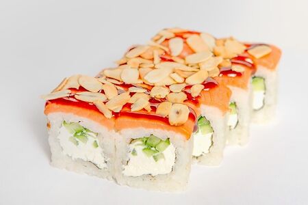 Ролл Карамельная филадельфия