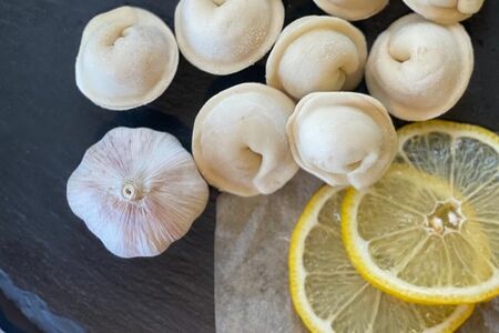 Замороженные пельмени с лососем