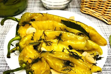 Острый перец маринованный