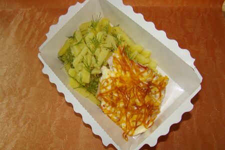 Филе куриное с помидором и гарниром на выбор