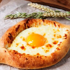 Хачапури по-аджарски