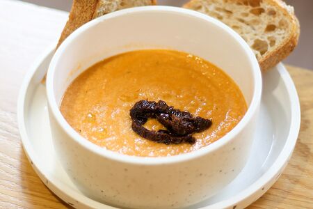 Крем-суп из лосося