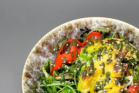 Салат Авокадо гриль