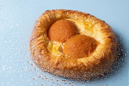 Дениш с абрикосом