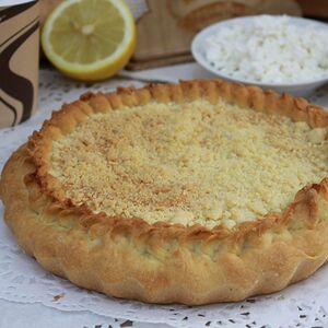 Пирог двухслойный с лимоном и творогом