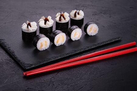 Ролл с курицей