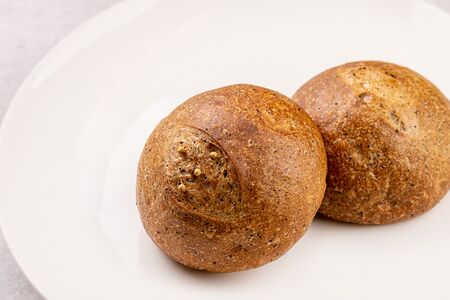 Булочка темная