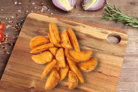 Картошка по-деревенски (большая)