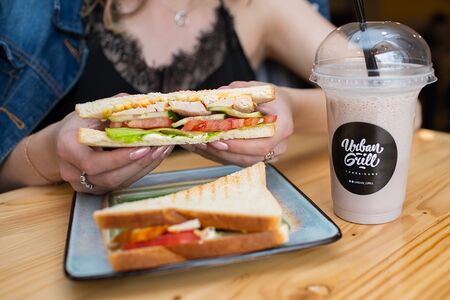 Сэндвич с курицей