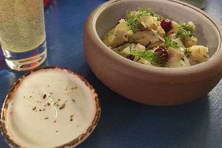 Грузди со сметаной