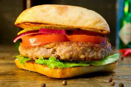 Плескавица по-сербски