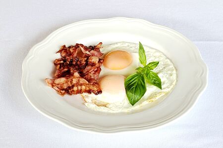 Яичница с беконом