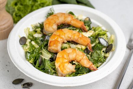 Салат с креветкой