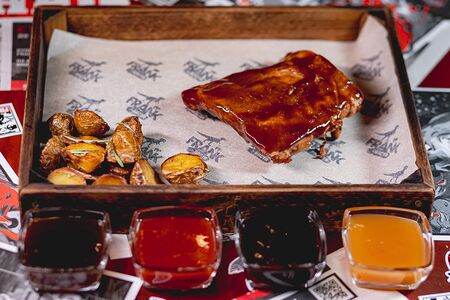 Ребра свиные medium size