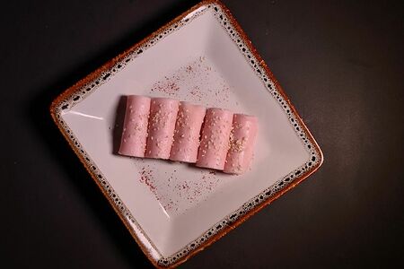 Рулеты ветчинные