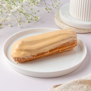 Эклер карамельный