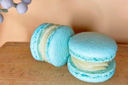 Макарон дорблю с томлёной грушей