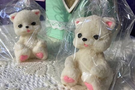 Фигурка из шоколадной глазури №9