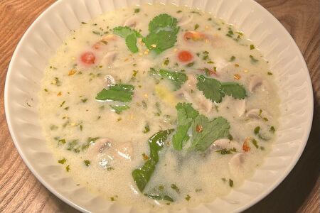 Тайский том кха с курицей