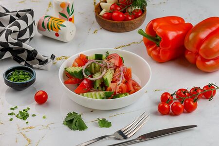 Свежий салат