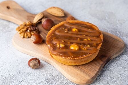 Тарталетка Карамельно-Ореховая