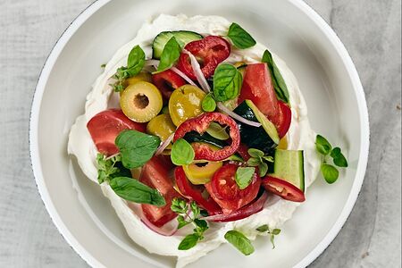 А-ля греческий с кремом из феты