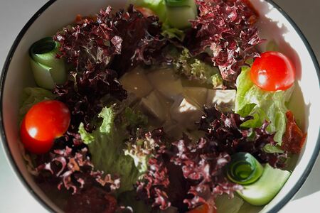 Салат из языка с соусом пармеджано