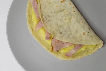 Кыстыбый с картофелем и куриной ветчиной