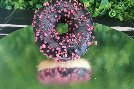 Донат Кока-кола