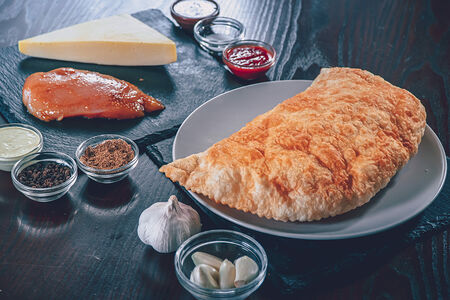 Чебурек с курицей и сыром