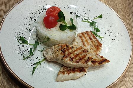 Куриная грудка гриль