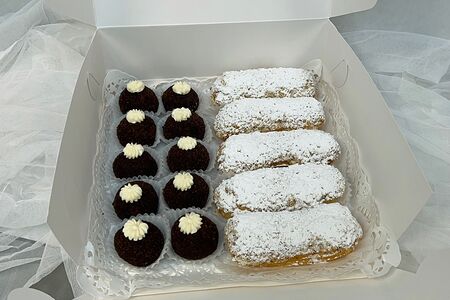 Набор ассорти пирожное картошка и эклеры M