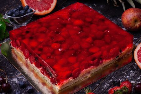 Торт Фруктовая полоска L