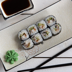 Холодный ролл Классика с угрем