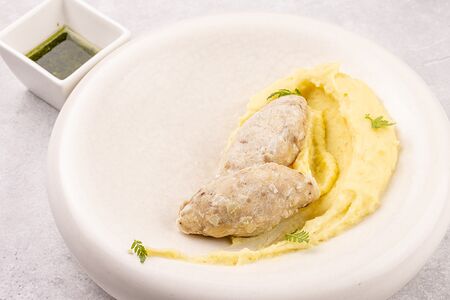 Котлетки из цыпленка на пару