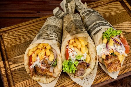 Гирос с люля-кебабом