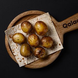 Молодой картофель на углях