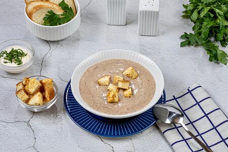 Крем-суп из чечевицы