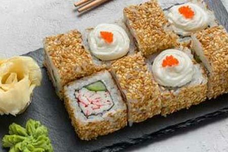 Ролл фьюжн с крабом