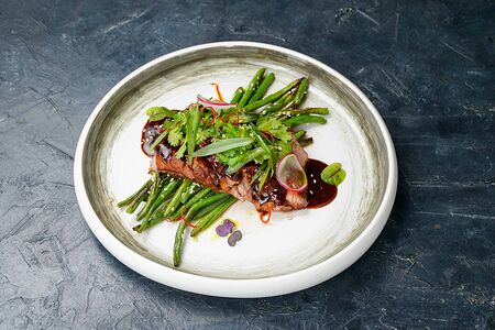 Утка с кенийской фасолью