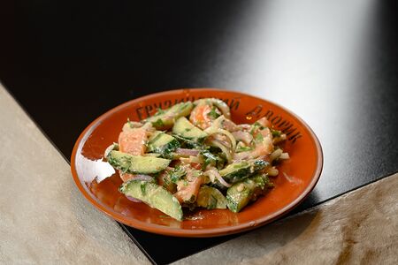 Салат по-грузински