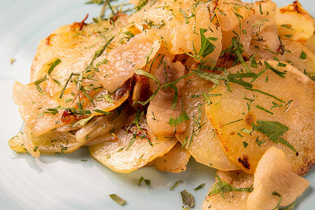 Картофель жареный