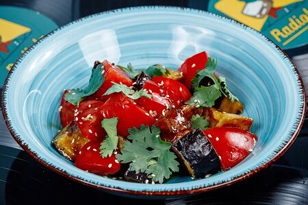 Салат Хрустящий баклажан