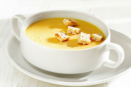 Сырный суп-пюре с сухариками