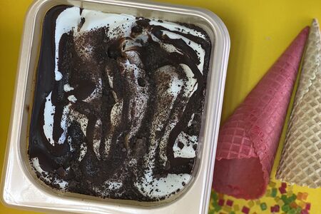 Мороженое Страчателла в мини-ванне