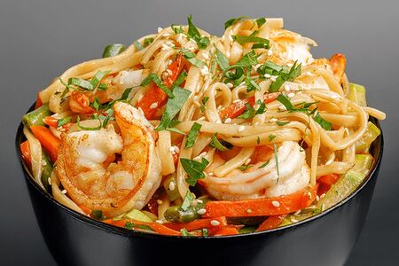 Удон с креветками