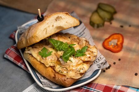 Чизстейк со свининой