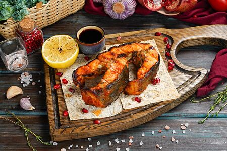 Стейк из осетрины