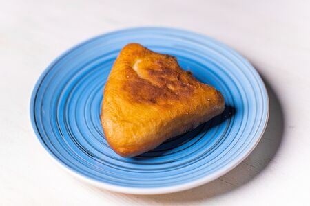 Беляш с мясом